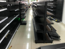Thu mua bàn ghế kệ trưng bày cũ 0909.943.666