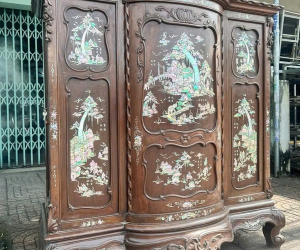 Thu mua tủ mão xưa Tiền Giang: Đình Duy địa chỉ uy tín nhất